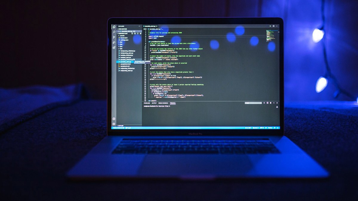 Gemini 3.7 Flash in GitHub Copilot review: a promising coding-agent upgrade with proof still due